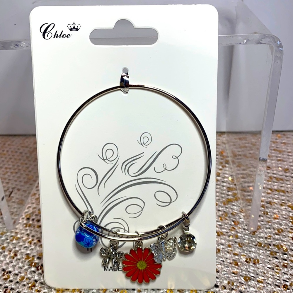 Chloe Queen Jewelry Silver 5 Charms Bracelet